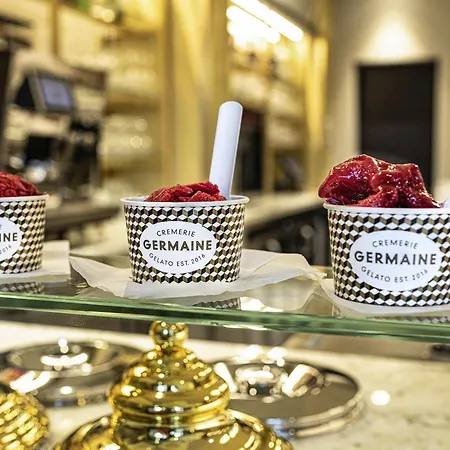 Mercure Centre Hotell 4*